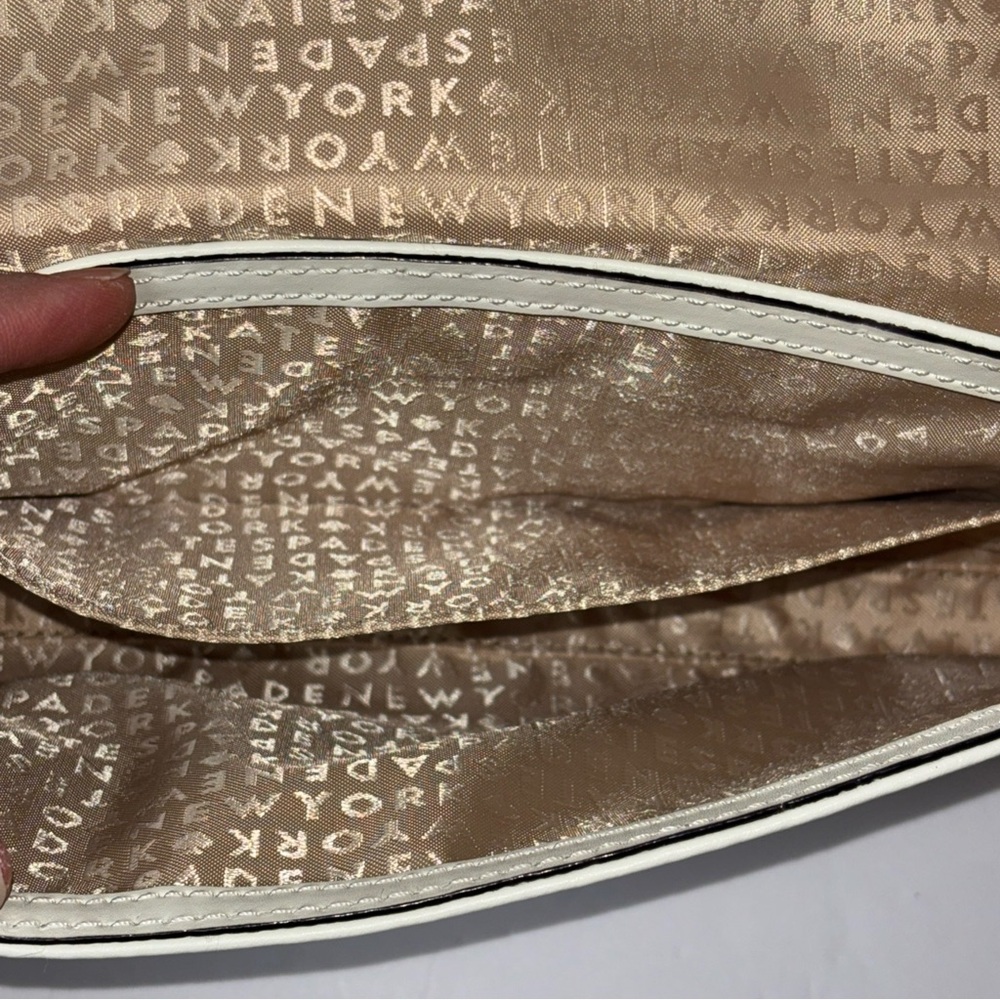 Kate Spade New York Montford Park Straw & White w/ Gold Clutch/Purse - Picture 11 of 15